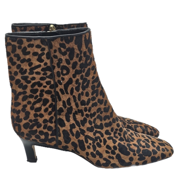 Nordstrom Arazio Leopard Calf Hair Kitten Heel Booties Pointed Toe Size 8 - Picture 1 of 10